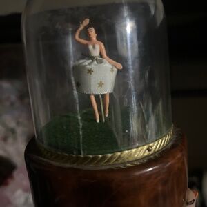 Dancing musical ballerina